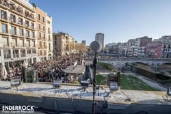 Concert d'Oques Grasses al terrat de l'Oficina de Turisme de Girona 